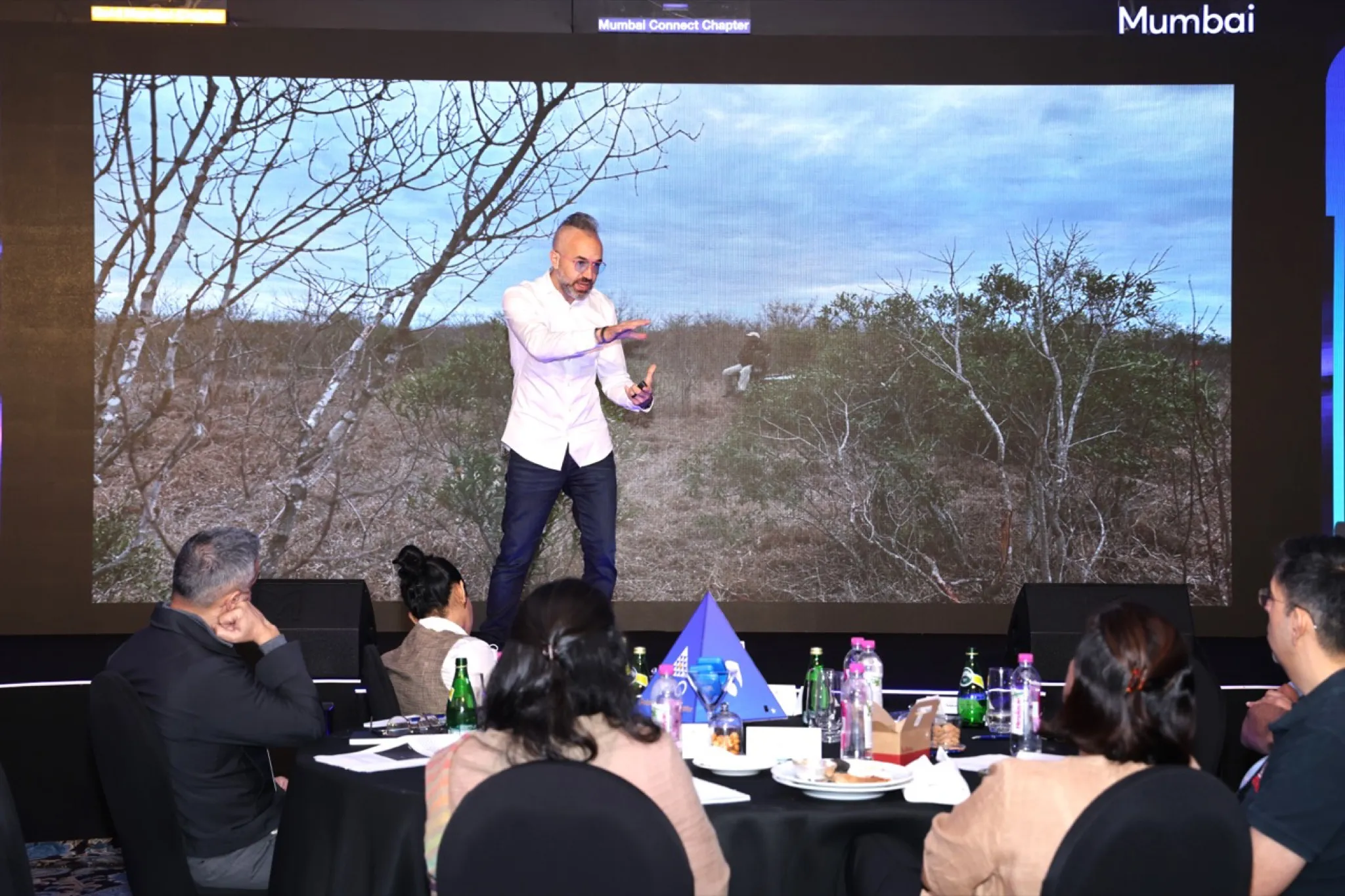 Adam Pantanowitz presenting Hacking Humans at Singularity University, India